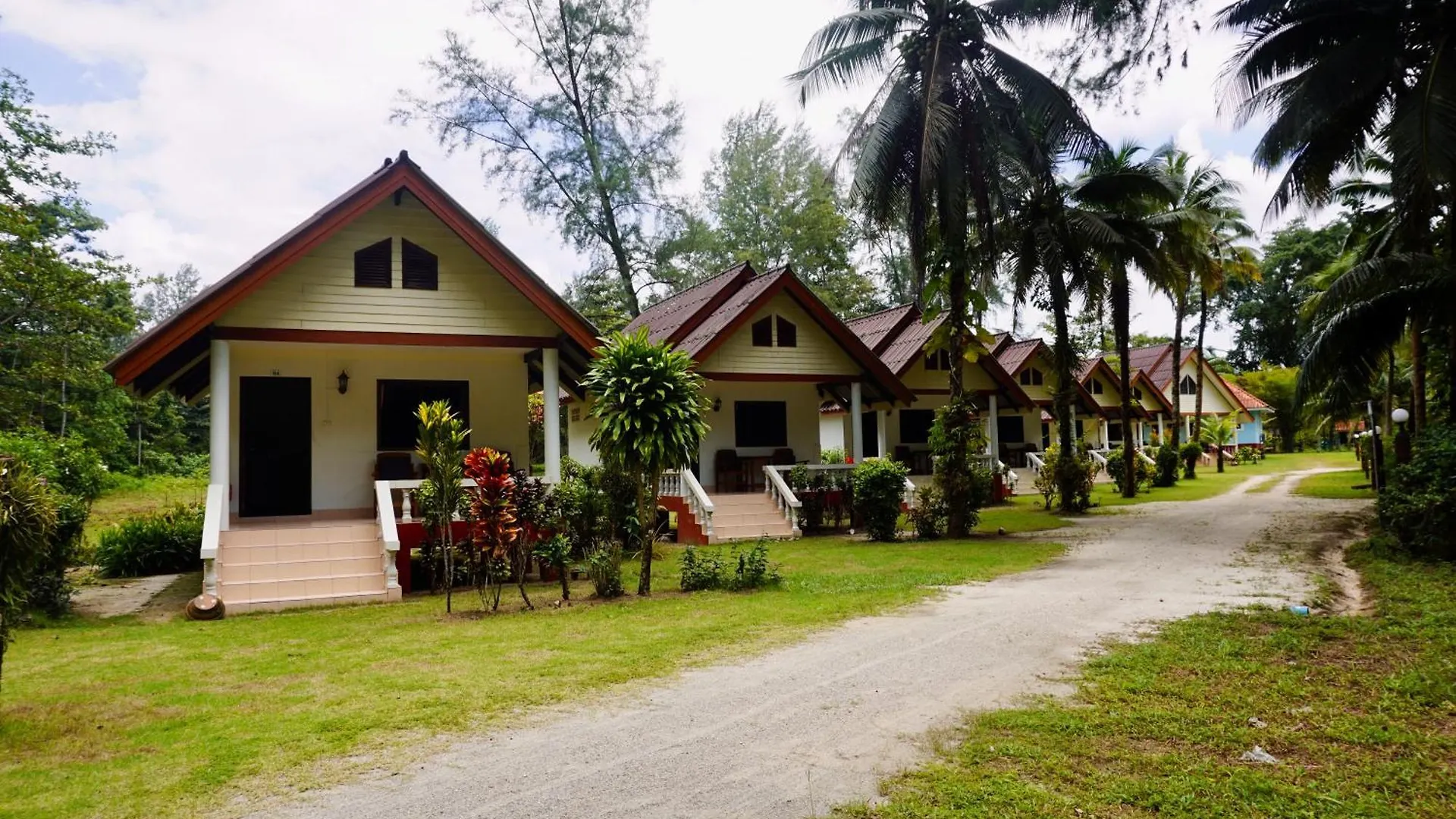 קאו לק Smilebeach Resort Khaolak